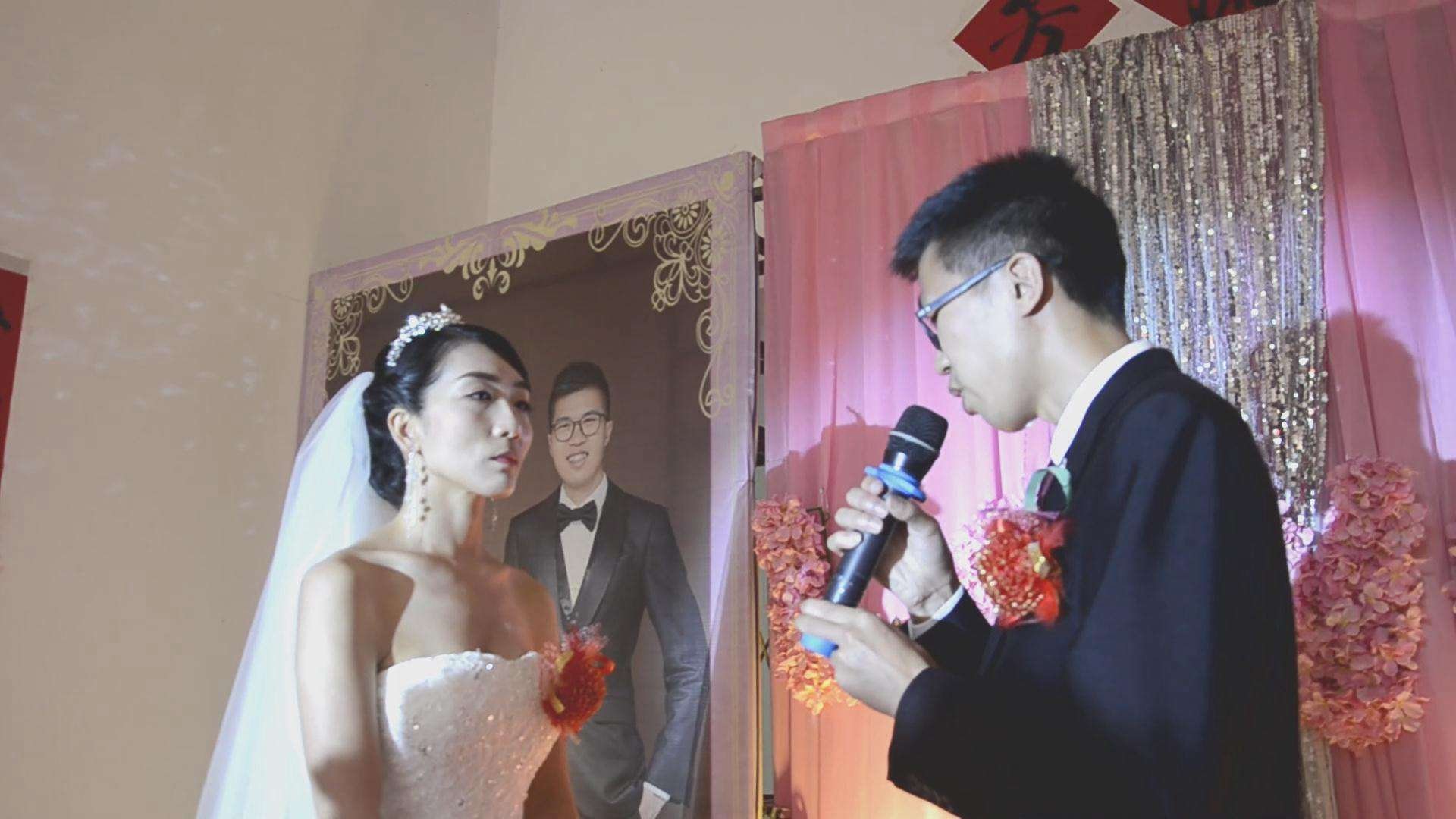 湖南女子在校园办婚礼，被学生围着要喜糖，在学校办婚礼会影响学生上课吗？