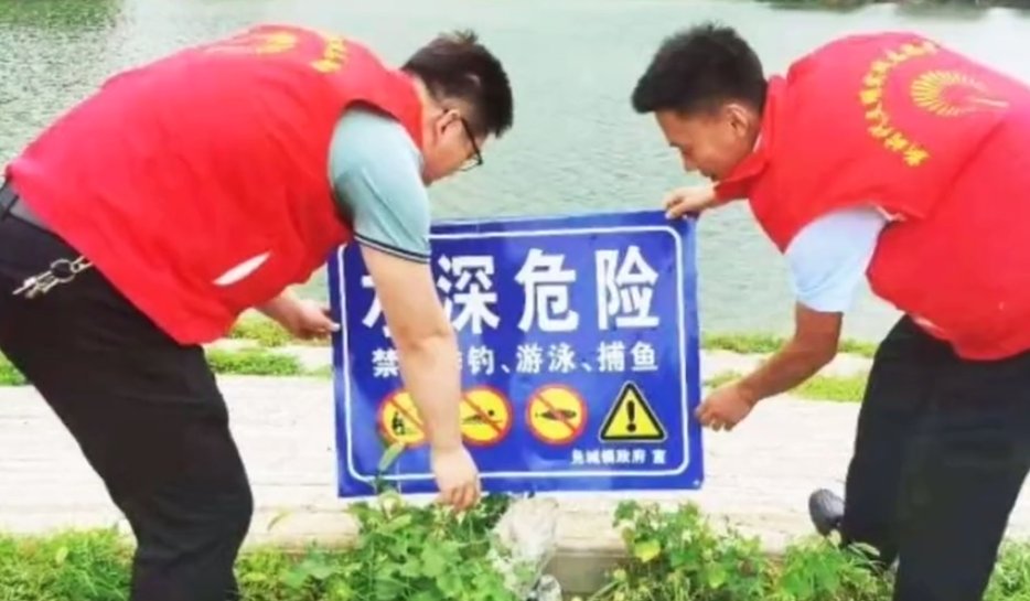 令人唏嘘!浙江一沙滩6人落水,均不幸遇难,溺水时如何自救与救人?