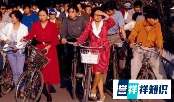 时尚是一个轮回:自由嚣张的80年代