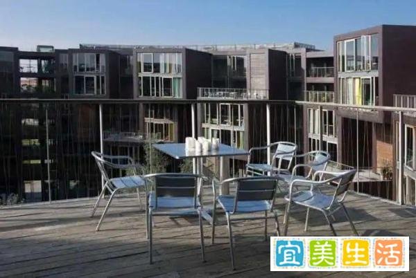 这是别人的学生宿舍