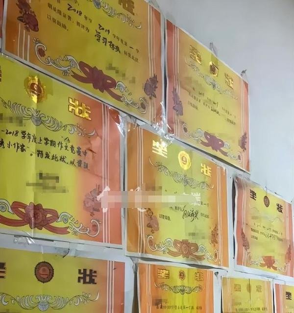 山东一19岁技校生校内跳楼,留有遗书称是自己的原因,家长不认可