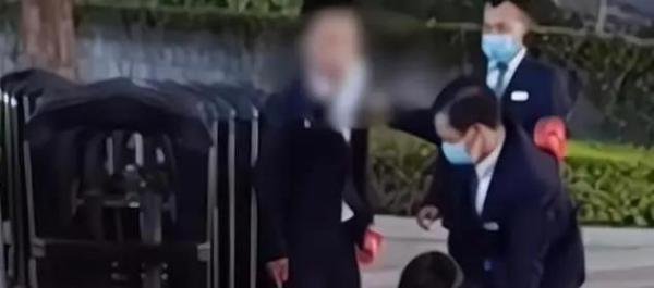 【奉长研论】广州保安捅死奔驰车主事件