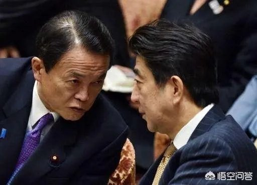 日本首相与副首相的职权范围分别是什么?两者又是什么关系?