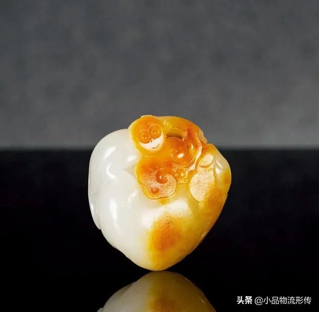 怎样挑选新疆和田玉把件?