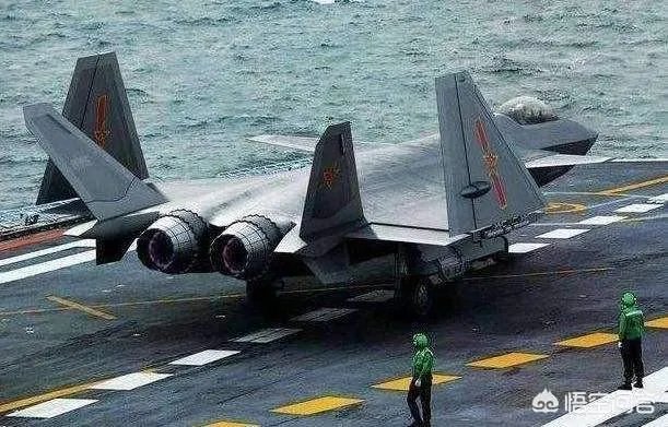 歼20首飞8周年之际，大家认为歼20下一步会有哪些改进和发展？