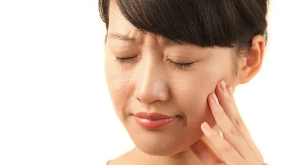 牙龈肿痛吃什么药快速消肿止痛  上火牙龈肿痛小妙招