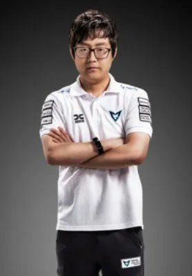 Mata单手操作消极比赛 VG战队发声明向玩家道歉