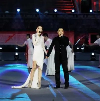 何沐阳徐千雅结婚照曝光  何沐阳徐千雅《跟你一辈子》