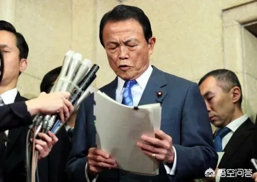 日本首相与副首相的职权范围分别是什么?两者又是什么关系?