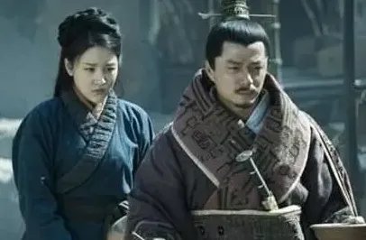 韩信的妻子是谁？韩信的妻子和儿子是怎么死的？