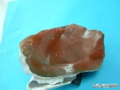 怎样挑选新疆和田玉把件?