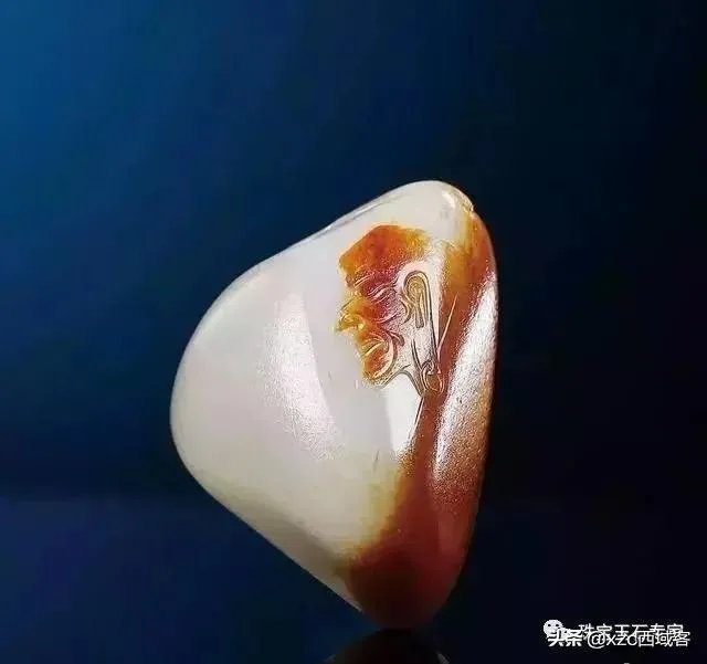 怎样挑选新疆和田玉把件?