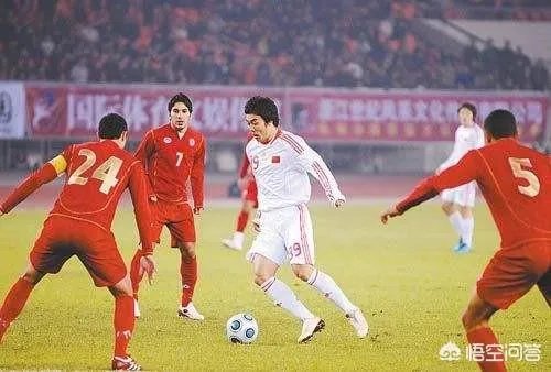 今晚国足将与约旦进行最后一场封闭热身赛，大家觉得能获胜吗？赛后还有理由吗？