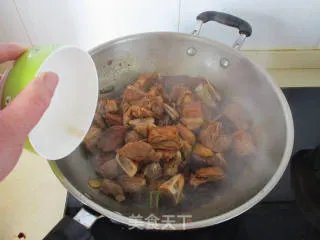 本帮红烧羊肉