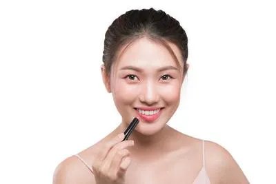 如何快速美白全身皮肤