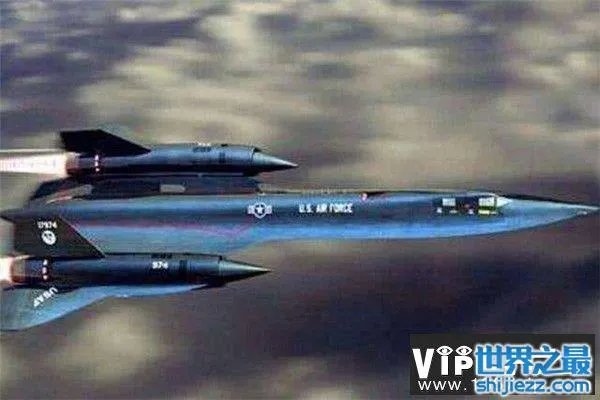 能飞9000000米的纸飞机是真是假,纸飞机最远飞行距离68米