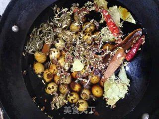 煮鹌鹑蛋