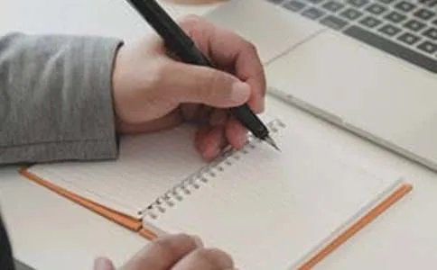 倾听的作文