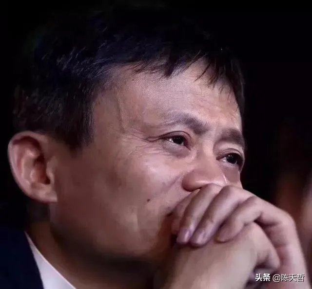 请问你怎么看待人民网观点:“没有所谓的马云时代,只有时代中的马云”?