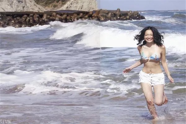日本十大名模:宫泽理惠上榜,她热衷于慈善