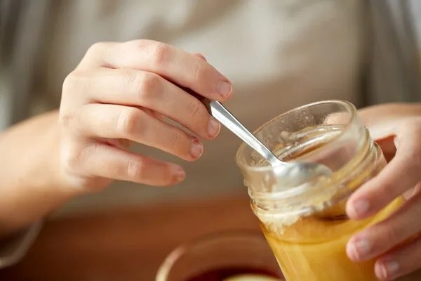 蜂蜜水什么时候喝最好?别错过这个最佳时间