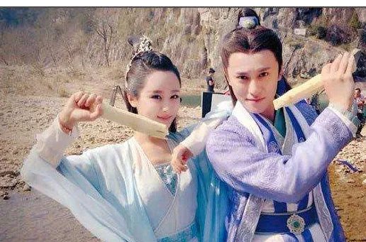 杨紫工作室发声明和秦俊杰分手了吗？