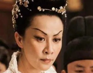 称帝后武则天的国号是什么？为何取为周