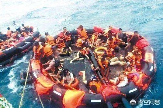 泰国沉船事故中,为什么艾莎公主号的游客全部逃生,而凤凰号的游客就死伤多人?