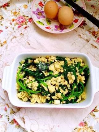 菠菜炒鸡蛋