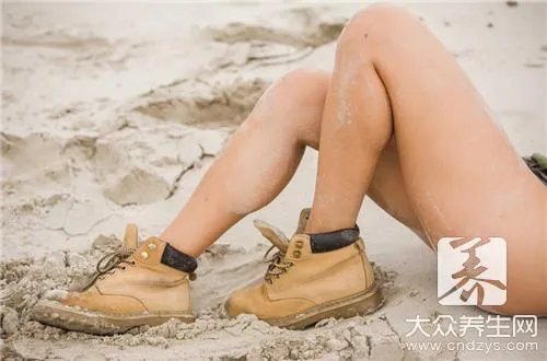 股沟在人体什么位置