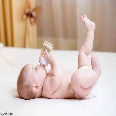 四个月宝宝可以坐抱吗