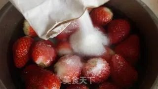 草莓奶昔