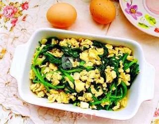 菠菜炒鸡蛋