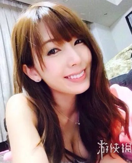 波多野结衣17岁嫩照曝光!身穿学生制服清纯超可爱
