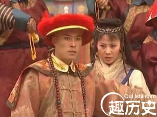 爱新觉罗胤禔是谁的儿子？他与胤礽有什么关系