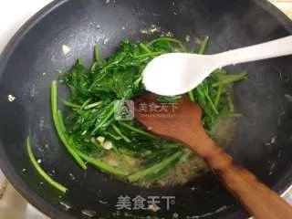 菠菜炒鸡蛋