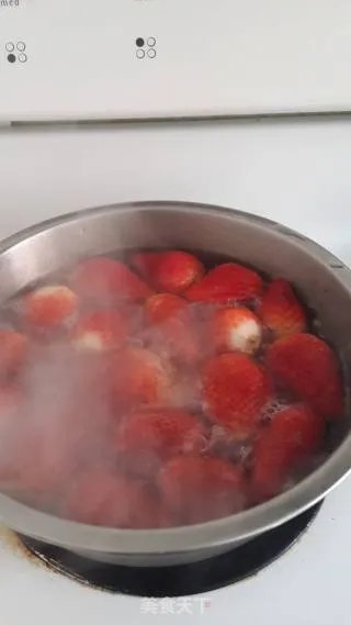 草莓奶昔