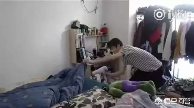 如何看待坤音四子?
