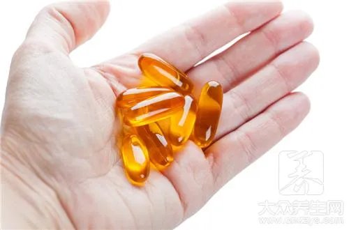 曹清华胶囊的作用主要是什么?