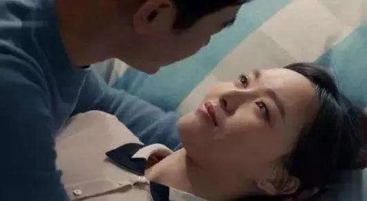如果男人吻你下身代表什么,仅代表男人异常亢奋