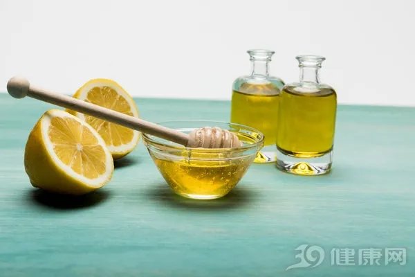 蜂蜜水什么时候喝最好？别错过这个最佳时间