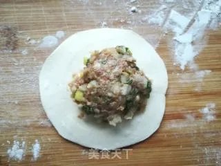 鲜肉蒸包
