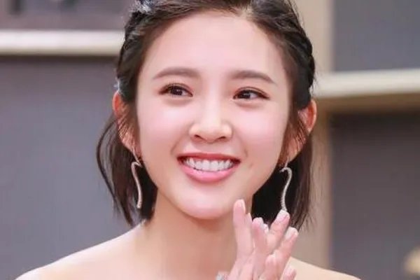 唐艺昕真的怀孕了吗?