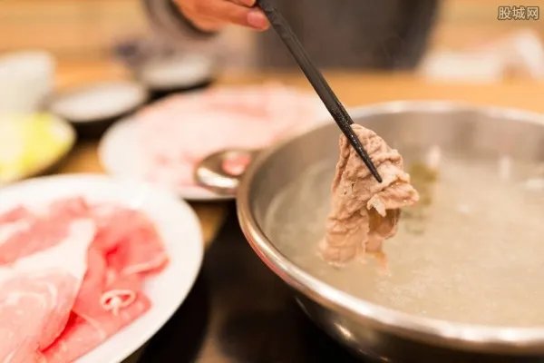 吃顿火锅账单474万 天价账单背后原因是什么?