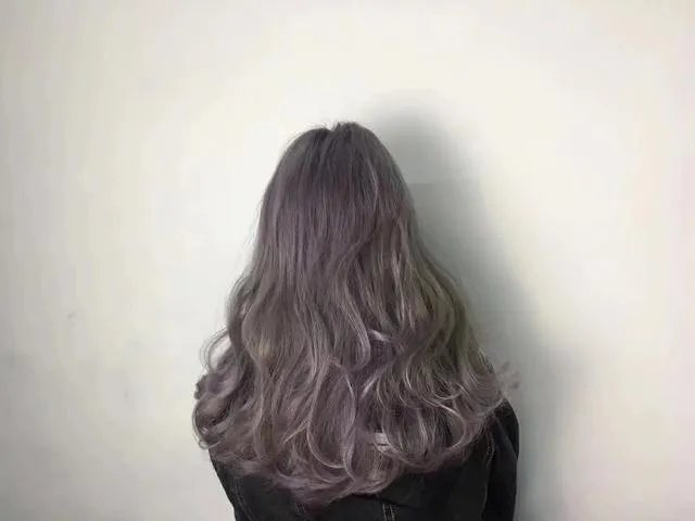 什么样的长卷发好看？