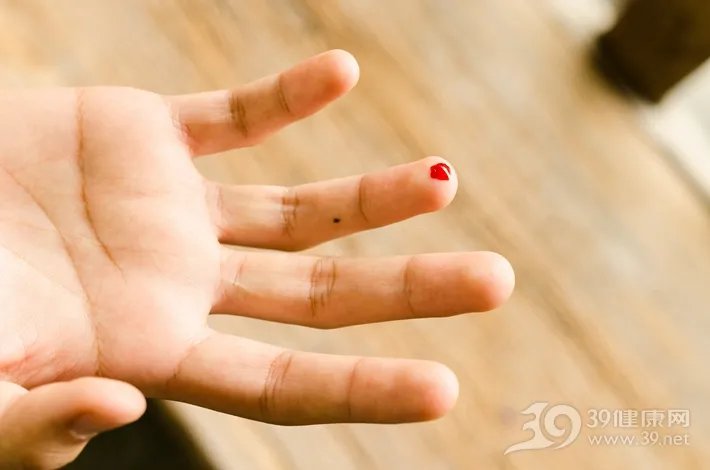 “滴血认亲”还有人信，DNA亲子鉴定才是认亲王道！