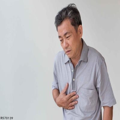 觉得胸口闷堵是怎么回事