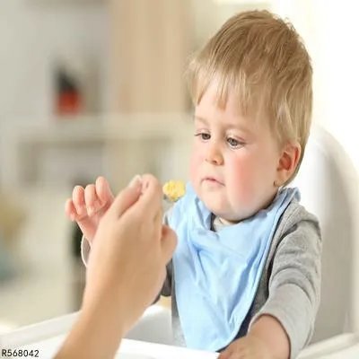 婴儿6个月辅食有哪些