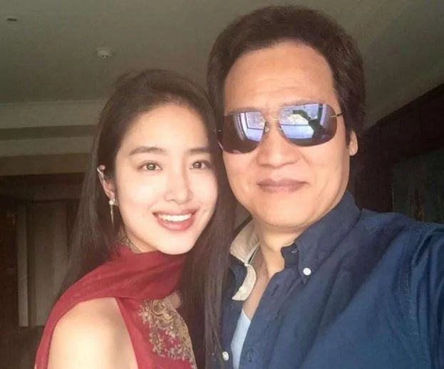 陈金飞个人资料图片：陈金飞到底什么来头
