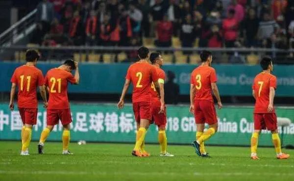 国足晋级12强赛,对于国足在12强赛的表现,你有什么期待?